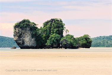 20 Thailand 2002 F1010023 Ausflug Krabi Strand_478